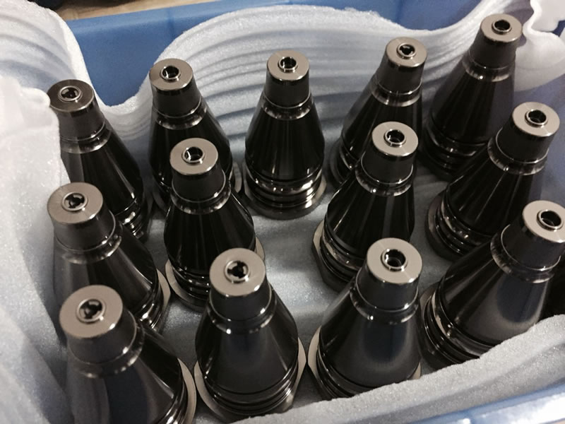 镀钛厂_镀钛加工_模具镀钛_刀具涂层_真空镀钛