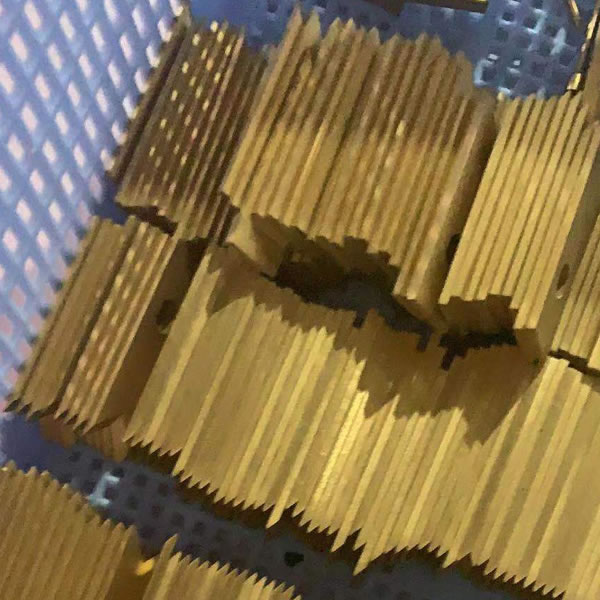 镀钛厂_镀钛加工_模具镀钛_刀具涂层_真空镀钛