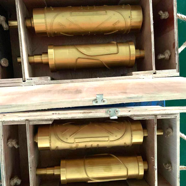 镀钛厂_镀钛加工_模具镀钛_刀具涂层_真空镀钛